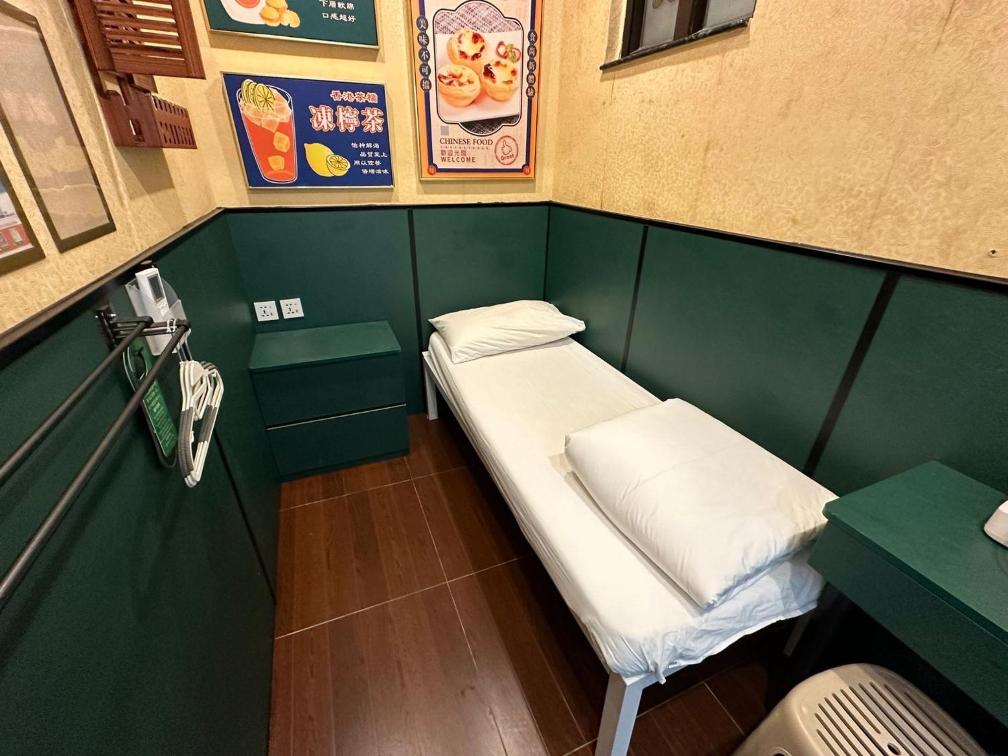 New Garden Hostel Hong Kong Ngoại thất bức ảnh