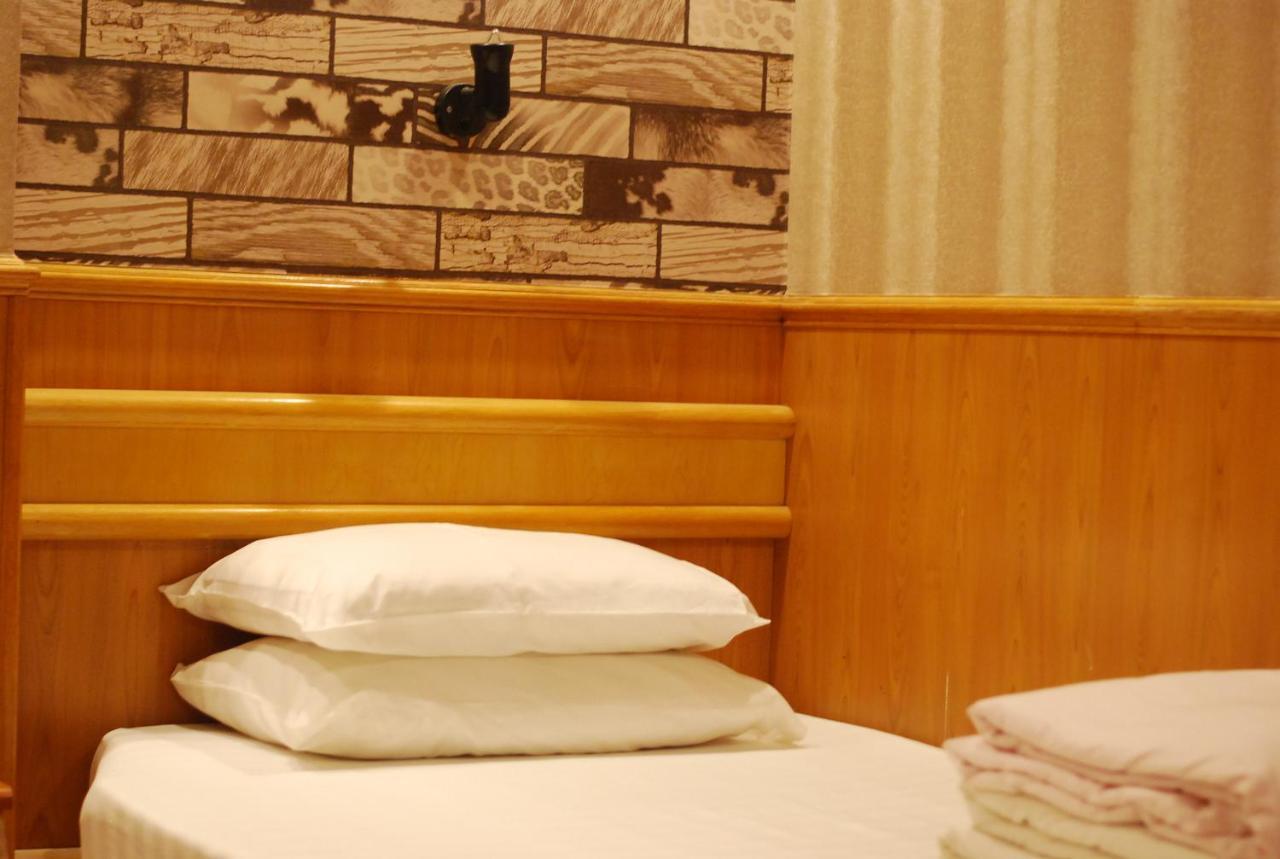 New Garden Hostel Hong Kong Ngoại thất bức ảnh